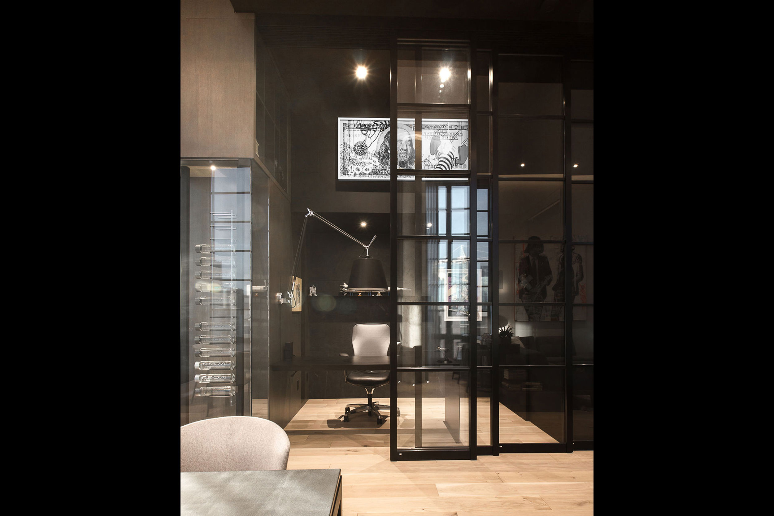 Cloison de verre pour bureau conçu sur mesure par SLIK Entreprise.