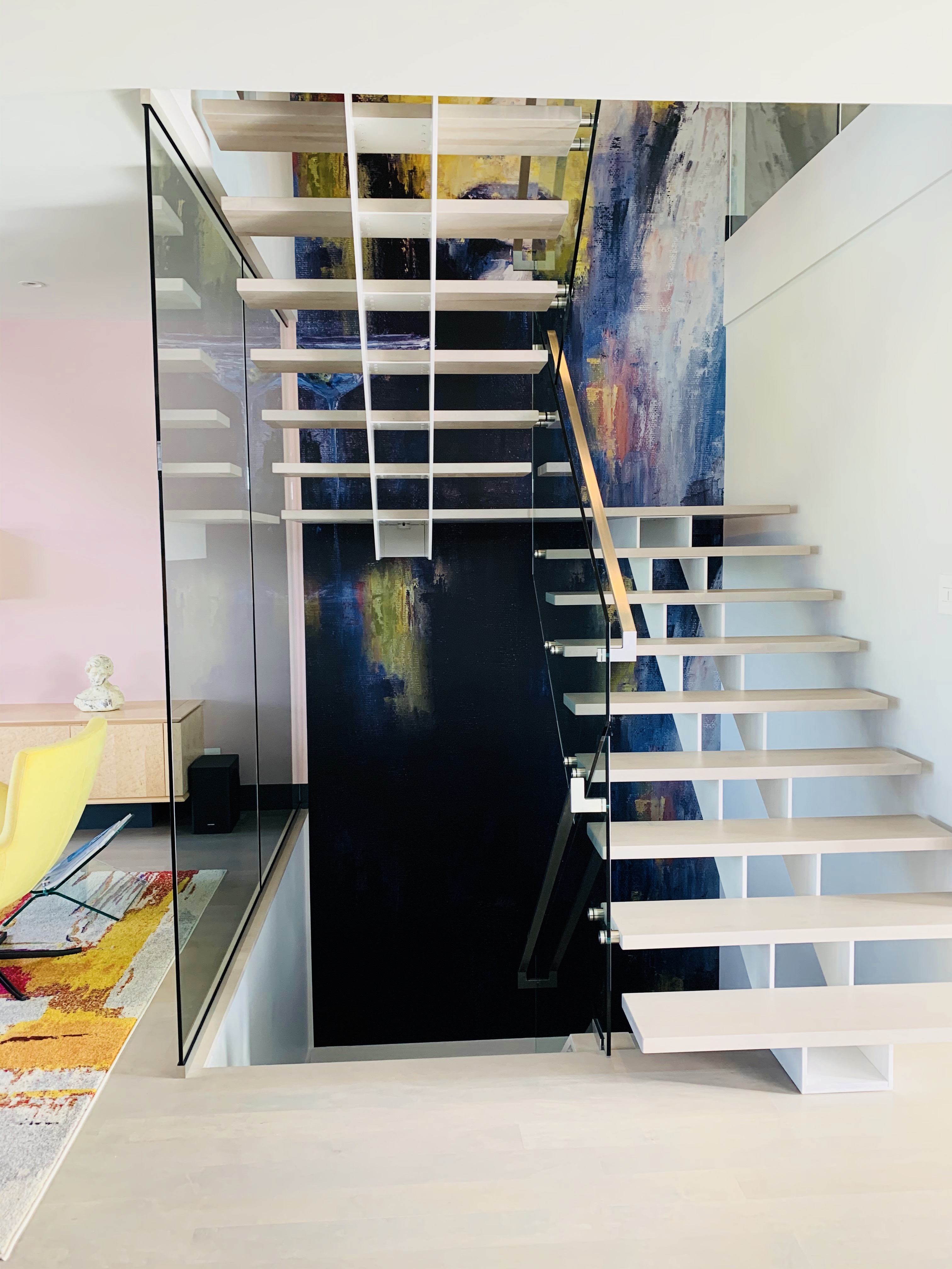 Un escalier architectural résidentiel idéal pour sublimer l’aménagement de votre demeure.